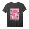 Kawaii Japanischer Macaque-Affe Anime T-Shirt mit Erdbeeren & Regenbogen – Perfekt für Otaku, Anime- und Tierliebhaber