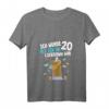 Damen & Herren 20. Geburtstag T-Shirt mit Lama Alpaka V-Ausschnitt – Lustiges Geschenk für 2001 Geborene, Freunde & Familie