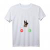 Lustiges Schäferhund Hund ruft an T-Shirt - Perfekt für Hundeliebhaber und Schäferhundfans