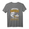Herren Angeln Ist Mein Lebenstiel - Lustiges Fischer Spruch T-Shirt als Geschenk für Angler, Papa, Bruder & Opa