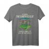 Flat Earth Society T-Shirt mit Turtle und Elefanten – Lustiges Geschenk für Wissenschaftler, Space-Fans, Lehrer und Gläubige an die flache Erde