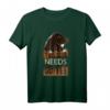 Herren Shirt 'This Bear Needs Coffee' in verschiedenen Farben - Lustiges Kaffee & Bär T-Shirt, perfekte Geschenkidee für Kaffeeliebhaber, Verschläfer & Freunde