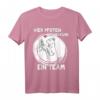 Vier Pfoten, Zwei Füße - Ein Team Katzen T-Shirt für Katzenliebhaber und Fans - Lustiges Geschenk für Tierfreunde
