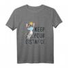 Damen Lustiges Bengal Katze mit Schutzmaske Keep your Distance T-Shirt – Perfektes Design für Katzenliebhaberinnen, Damen und Katzenbesitzer