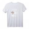Meister Röhrich: Tut das not? T-Shirt – Humorvolles, klassisch geschnittenes Shirt mit Spruch für Alltag & Freizeit