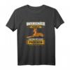 Unterschätze niemals eine Frau mit einem Podenco - Frauchen T-Shirt | Lustiges Hundemama Geschenk für Weihnachten & Geburtstag