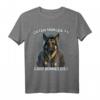 Guten Morgen? Ganz Dünnes Eis! Lustiges Hunde Kaffee T-Shirt – Sarkastisches Geschenk für Morgenmuffel, Hundeliebhaber & Arbeitskollegen