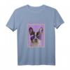 Hug Dealer Französische Bulldogge T-Shirt – Klassisch geschnitten, doppelt genähter Saum, ideales Hundeliebhaber-Geschenk