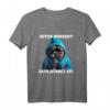 Französische Bulldogge mit Hoodi - Lustiges Hundemotiv T-Shirt für Hundeliebhaber, Trendige Retro Vintage Geschenkidee für Geburtstage & Weihnachten