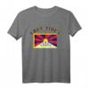 Free Tibet T-Shirt mit Tibet-Flagge und Sonnenaufgang – Unterstützung für Tibet und Menschenrechte