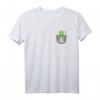 Chamäleon in Brusttasche Leguane Zucht Reptilien Geschenk T-Shirt – Perfekt für Reptilienliebhaber, Züchter & Farbwechsel-Fans zu Weihnachten & Geburtstag
