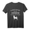 Lustiges Chihuahua T-Shirt - Ich arbeite sehr hart... Geschenk für Hundeliebhaber, Züchter & Hundebesitzer zu Weihnachten, Geburtstag, Ostern & mehr