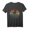 Süßer Dackel Hund T-Shirt - Retro Sunset Design für Dackelbesitzer, Herrchen & Hundeliebhaber