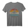 Süßer Dackel Hund T-Shirt - Retro Sunset Design für Dackelbesitzer, Herrchen & Hundeliebhaber