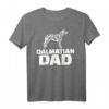 Dalmatiner Papa T-Shirt für Hundeliebhaber - Klassisch geschnitten, doppelt genähter Saum, perfektes Geschenk für Hundeväter