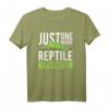 Funny One More Reptile T-Shirt mit Gecko, Eidechse & Schlange – Lustiges Tierliebhaber-Shirt für Reptilien-, Schlangen- & Herpetologie-Fans