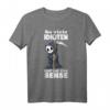 Sarkastisches Sense Cat T-Shirt mit Spruch - Lustiges Outfit für Humorvolle, Alltag, Arbeit, Sport & Schlaf
