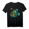 Kinder Cartoon Fisch I Seeteufel I Anglerfisch I Fischer T-Shirt – Perfektes Geschenk für Kindergeburtstag, Weihnachten & Kindertag