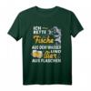 Angler T-Shirt Lustiges Design: Ich Rette Fische Aus Dem Wasser und Bier Aus Flaschen – Perfektes Geschenk für Männer, Väter & Hobby Fischer