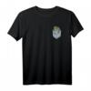 Frosch in Brusttasche T-Shirt – Lustiges Natur- und Froschjäger Motiv für Outdoor-Fans und Tierliebhaber