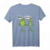 Lustiges Frosch T-Shirt mit Quark Magerquark Motiv – Klassisch geschnitten, doppelt genähter Saum, perfektes Geschenk für Tierliebhaber
