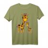 Giraffe Mutter und Baby T-Shirt – Niedliches Tiermotiv für Kinder, klassisch geschnitten mit doppeltem Saum