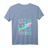 Nur ein Mädchen, das Haie liebt - Für Hai-Liebhaber T-Shirt mit V-Ausschnitt, perfektes Geschenk für Frauen & Mädchen