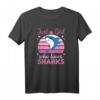 Just a Girl Who Loves Sharks - Lustiges Hai T-Shirt für Mädchen und Meeresliebhaberinnen