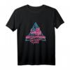 Cats On Synthesizers In Space T-Shirt – Lustiges Katzen- und Synthesizer-Weltraum T-Shirt für Familien, Partys & Geschenke zu Feiertagen