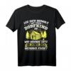 Leg Dich Niemals Mit Einem Dorfkind An T-Shirt - Lustiges Dorf-Party Shirt für Stolze Dorfbewohner
