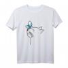 Damen T-Shirt mit Katze und Schmetterling - Süßes Insekten- und Haustier-Motiv für Tierliebhaberinnen