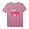 Die mit dem Hund geht - Witziges Gassi Hundebesitzer Haustier Sprüche T-Shirt, Perfektes Geschenk für Hundeliebhaber & Hundetrainer
