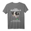 Kuh T-Shirt mit Spruch 'Meine Mädels rufen an aus dem Weg ich muss Kühe Melken' – Lustiges Landwirt-Shirt für Bauern und Rinderzüchter