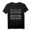 Tattooed Dog Groomer T-Shirt – Lustiges Tier-Design für Hunde- und Tierliebhaber, perfekt als Geschenk für jeden Anlass