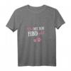 Die mit dem Hund geht Pfote Hunde T-Shirt – Lustiges Geschenk für Hundehalterinnen & Gassi-Geherinnen