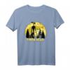 Cryptid Yellow Moon with Bats and Siren Head T-Shirt – Perfekt für Halloween, Supernatural Fans und Folklore-Enthusiasten