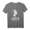 Lustiges Katzen T-Shirt mit Spruch - 'Nope It Looks Bullshit from this angle too' für Katzenliebhaber, Freunde von Sarkasmus & Ironie, ideales Geschenk für Katzenbesitzer