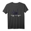 Lustiges schwarze Katze auf Skateboarder im Retro-Stil T-Shirt – Perfektes Geschenk für Katzen- und Skateboardfans