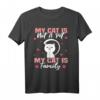 My cat is not a pet my cat is family T-Shirt – Lustiges Katzen T-Shirt für Katzenliebhaber und Familienmitglieder