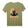 Lustiges Katze mit Kanonen T-Shirt – Western-inspiriertes Design für Katzenliebhaber & Humorvolle Tierfans