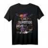 Durstige Hexe auf Hexen-Besen mit Katze - Lustiges Damen Halloween T-Shirt für Party & Kostümzubehör