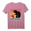 Ich Tue Was Ich Will Rote Tasse Lustiges Katze T-Shirt – Perfektes Geschenk für Katzenliebhaber, Familie & Freunde zu Geburtstag, Weihnachten & Feiertagen