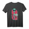 Katze und Alien im Weltraum T-Shirt für Männer und Frauen - Perfektes Geschenk für Science-Fiction, Astronomie und Haustierliebhaber
