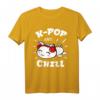 K-Pop and Chill mit niedlicher Kawaii Katze T-Shirt - Perfektes Geschenk für K-Pop Fans und Koreanische Popmusik Liebhaber