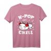 K-Pop and Chill mit niedlicher Kawaii Katze T-Shirt - Perfektes Geschenk für K-Pop Fans und Koreanische Popmusik Liebhaber