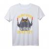 Katze mit Messer T-Shirt - Lustiges Horror-Design für Katzenliebhaber mit schwarzem Humor und dunklem Flair
