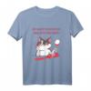 ZU KATZ UND WEIN SAG ICH NIE NEIN - Lustiges Katzen und Wein Design T-Shirt für Tier- und Weinliebhaber, perfekt für Geschenke zu Weihnachten, Geburtstag, Valentinstag und Ostern