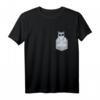 Coole Katze mit Sonnenbrille in der Brusttasche - Lustiges Katzen T-Shirt für Katzenliebhaber, perfekt als Geschenk zu Weihnachten, Jubiläum, Valentinstag oder Geburtstag