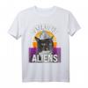 Lasers Are Aliens Funny Conspiracy Theorist Katze Alufolie Hut T-Shirt – Lustiges Geschenk für Verschwörungstheoretiker und Katzenfans