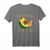 Cats & Avocado is all I need - Lustiges Katzen- und Avocado T-Shirt für Katzenliebhaber, Veganer und Veggie-Fans